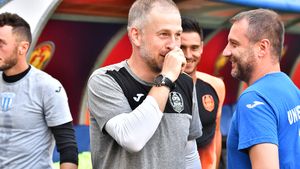 FOTO | Patronul din umbră al CFR-ului, "desconspirat"! Portretul lui Neluțu Varga, omul care se aseamănă doar pe jumătate cu Becali, by Edi Iordănescu: "Asta am să-i reproșez!"