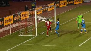 Și cu o echipă încropită, Sepsi uimește! Două goluri în două minute la meciul cu Poli Iași! Reacția lui Leo Grozavu | FOTO