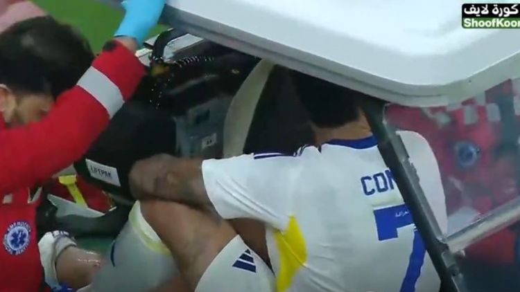 Accidentare horror pentru Florinel Coman la arabi! Antrenorul l-a schimbat imediat