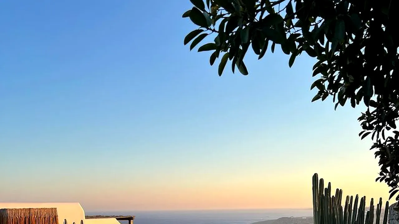 Lux și opulență! Simona Halep, apartament cu piscină privată în Mykonos! GALERIE FOTO