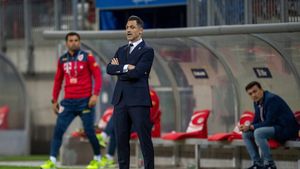 Mirel Rădoi, mesaj de mulțumire pentru Cosmin Contra. „Ne-a fost mai ușor în această seară”. Ce spune selecționerul despre barajul cu Islanda