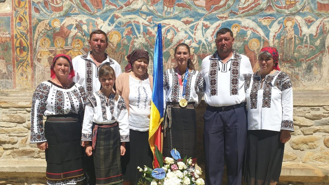 Ancuța Bodnar, campioană olimpică la canotaj, ascultă muzică populară în timpul antrenamentelor: „Sunt melodii ale mai multor interpreți din Bucovina" | INTERVIU