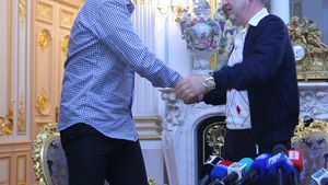 "Dacă era altul în locul lui Levi, era plecat de mult!"** De ce nu a mers Becali cu echipa în Cipru