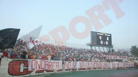 Dinamo și Rapid, sancționate după derby! Vezi ce pedeapsă au primit cele 2 cluburi!