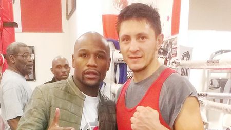 Cel mai bogat din istorie!** Mayweather poate câștiga 300 de milioane de dolari în următorii doi ani și jumătate