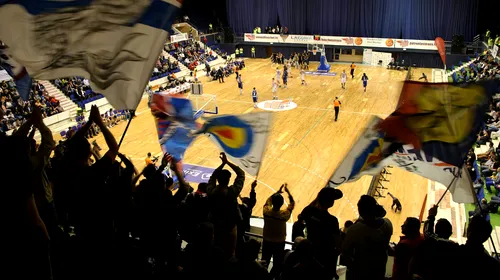FOTO | „Steaua suntem noi!” / „Steaua înseamnă CSA!”. Atmosferă de NBA la meciul de baschet Steaua – BC Mureș 87-93