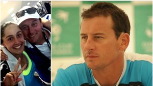 Andrei Pavel face minuni pentru austriaca Tamira Paszek: la câteva zile după anunțul reluării colaborării, a dus-o înapoi în semifinala unui turneu WTA, după trei ani și jumătate de pauză