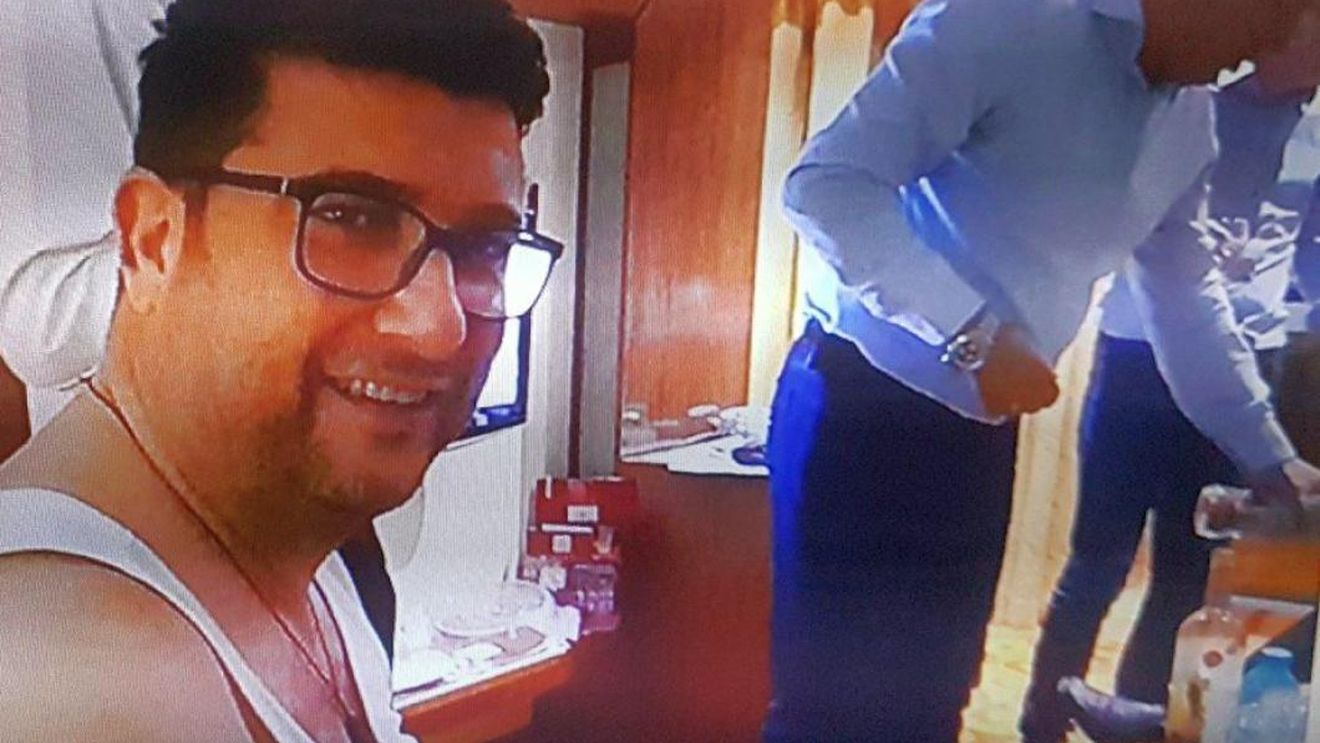 Burleanu a scos poza de la naftalină: "Așa ar fi fost condus fotbalul românesc". Explicația șefului FRF pentru gestul făcut în direct la TV