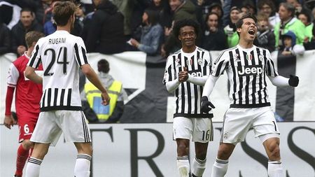 Chinezii au dat o nouă "lovitură" pe piața transferurilor cu un jucător de la Juventus! Fotbalistul va fi coleg la noua echipă cu Lavezzi și Gervinho