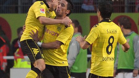 VIDEO** Borussia o "îngenunchează" pe Mainz și e noul LIDER din Bundesliga!