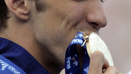 Phelps, implicat într-un accident