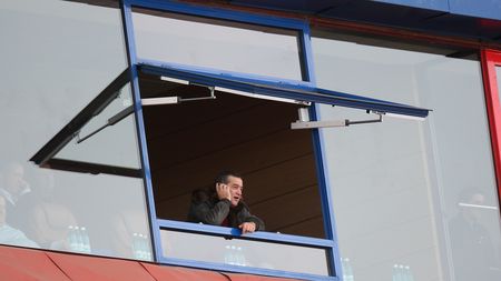 "Somăm clubul să permită accesul tuturor celor interziși,** ca să nu irosim timpul instanțelor"