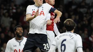 "Chiricheș pentru căpitan." Fanii lui Tottenham au ajuns la capătul puterilor și vor să declanșeze revoluția în vestiarul lui Tottenham 