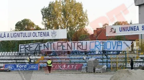 FOTO** Fanii Craiovei nu pot sta departe de fotbal! VEZI bannerul afișat la Pandurii-Gaz Metan