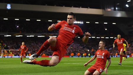 Momente critice trăite de o vedetă de la Liverpool. A descoperit că soția sa îl înșeală cu un pădurar. Reacția surprinzătoare pe care a avut-o