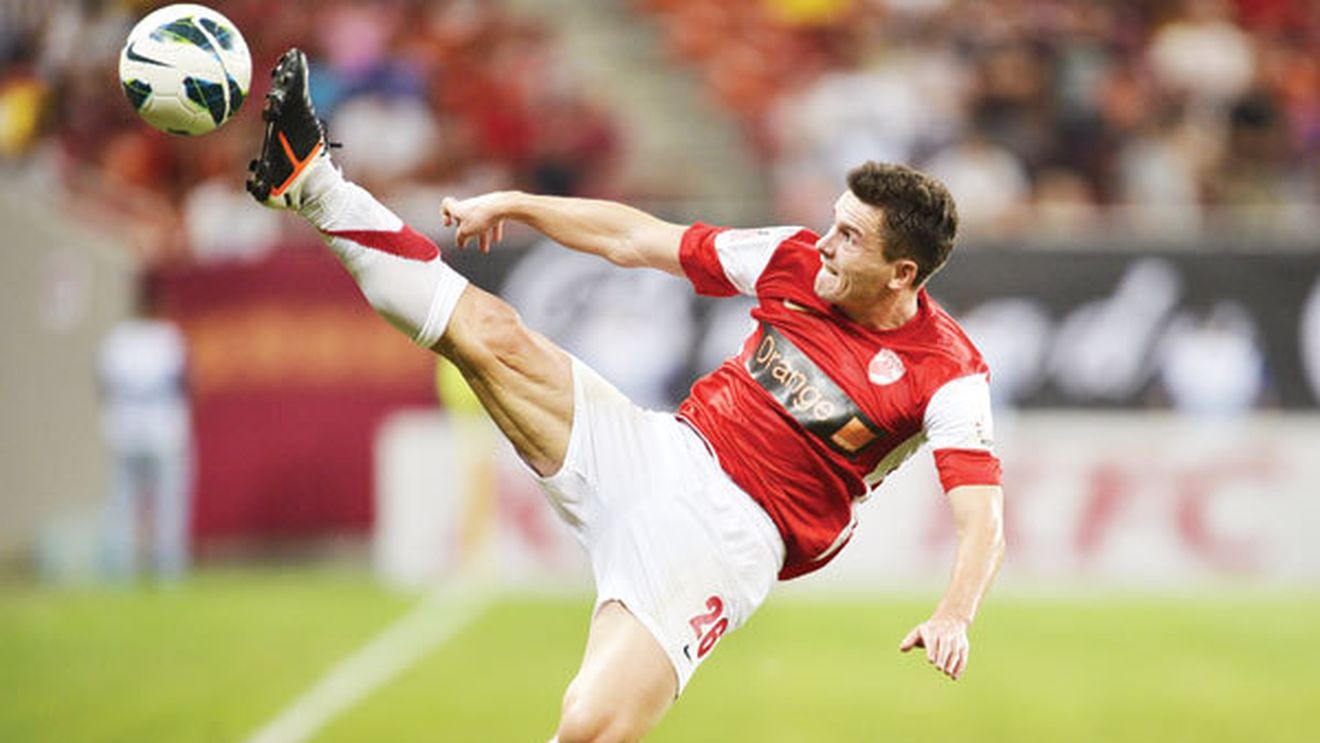 Trag de stângul lui Rus!** Dilemă înainte de Rapid. Țălnar se gândește să improvizeze