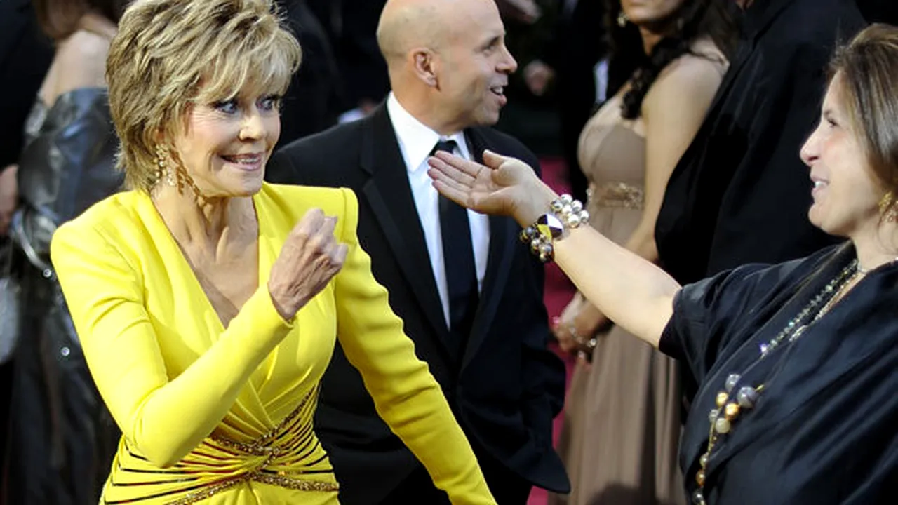 FOTO Apariție impresionantă pentru Jane Fonda, la 77 de ani! Cum se menține în formă