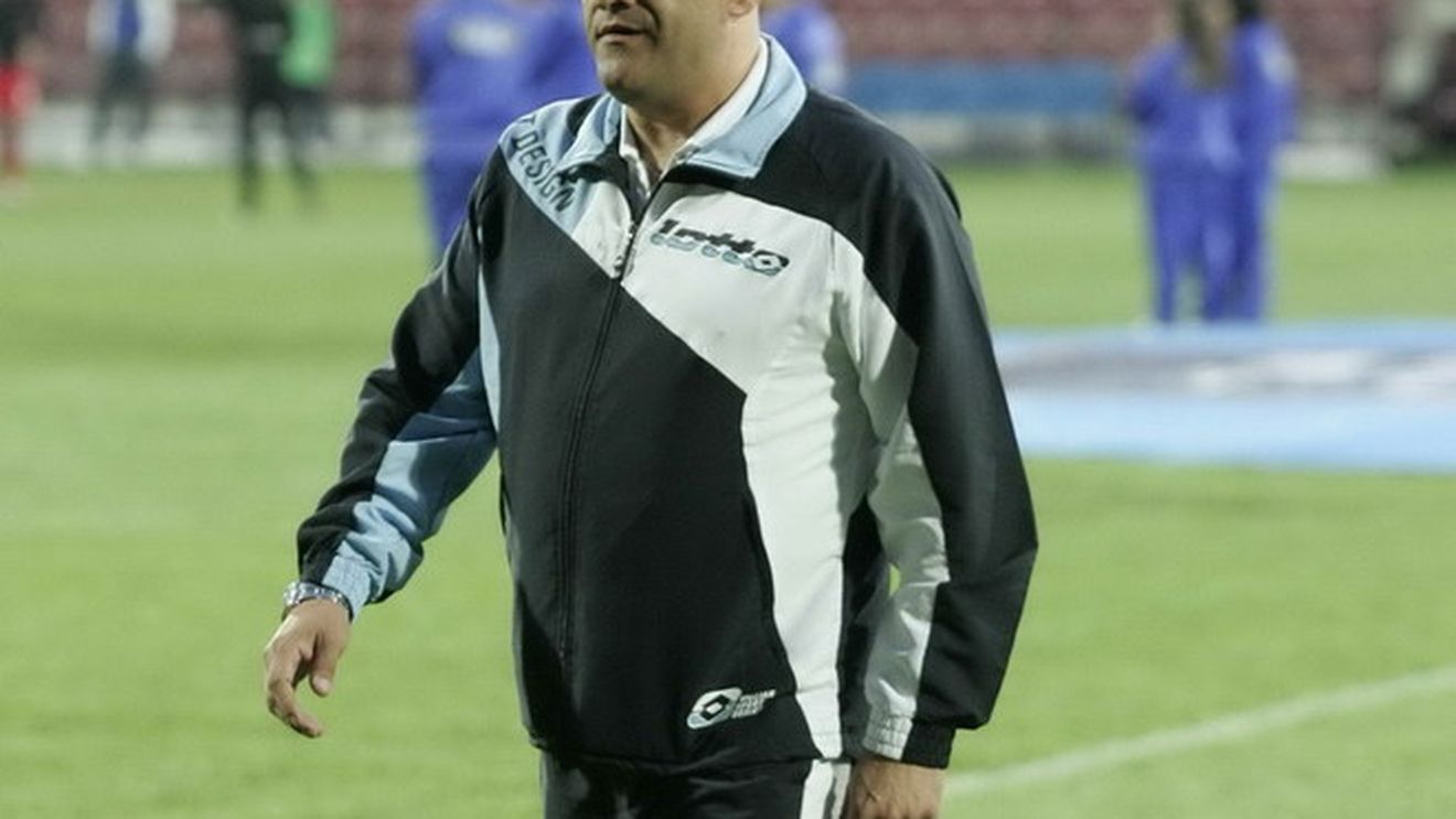 "Balint va fi înlocuit azi cu Valentin Velcea! **Trebuie să luăm Cupa!"