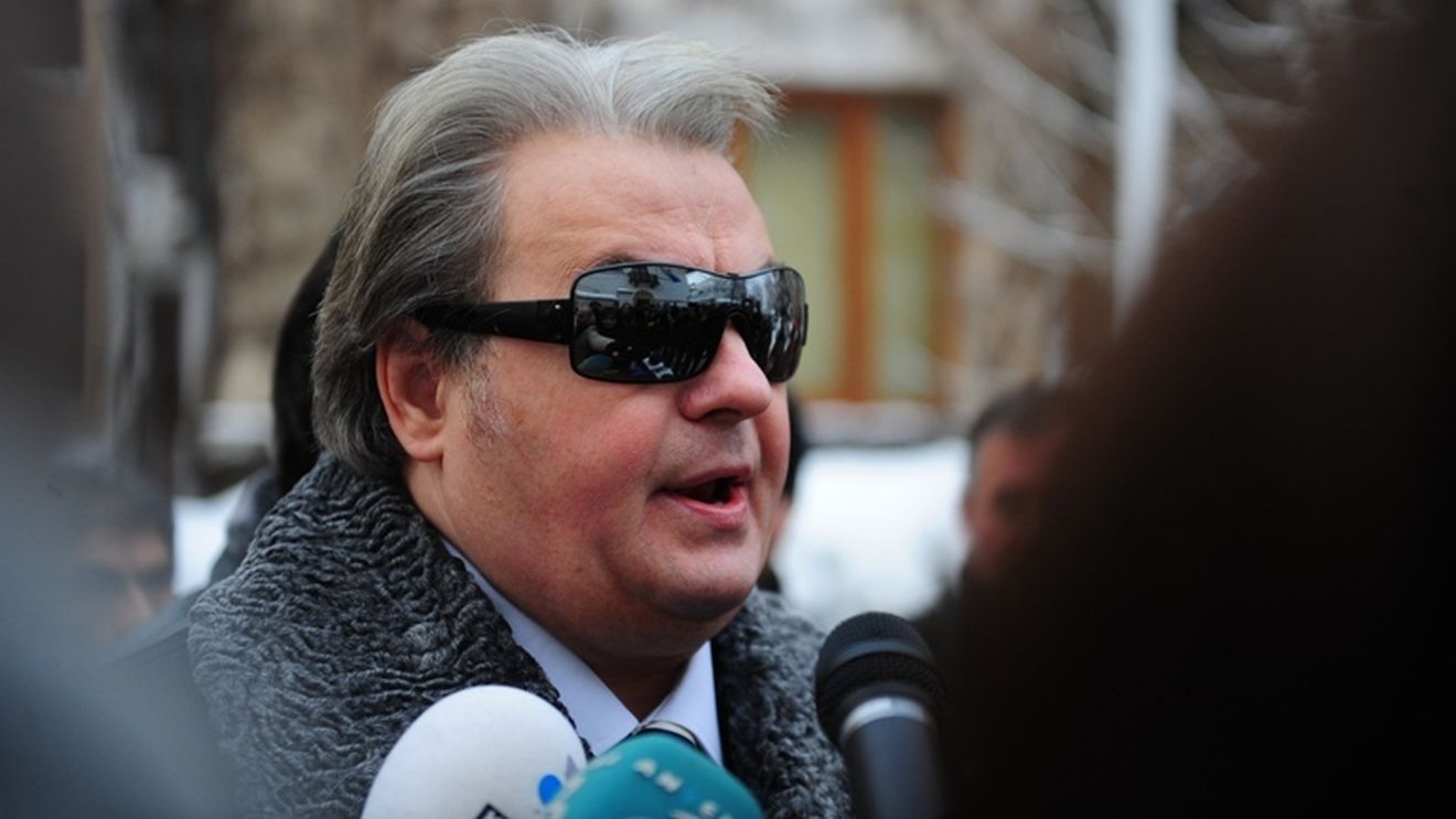 "Când iei bătaie de la "Aragazul" Mediaș nu mai emiți pretenții!"** Mesajul lui C.V. Tudor pentru Gigi Becali