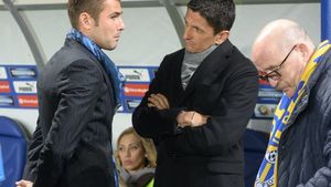 Lucescu Jr are gânduri mari la Ploiești: "Am spus clar: rămân la Petrolul. Este o greșeală să ne comparăm acum cu Steaua"