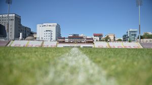 Arena Multifuncțională Dinamo, prinsă în războiul PUZ-urilor dintre Primăria Capitalei și primăriile de sector. Arhitectul șef al sectorului 2, pe raza căruia se află obiectivul, transmite un mesaj clar: „Fără PUZ - Sector 2 investiția nu poate continua”. Ce urmează să se întâmple pe 4 septembrie? | INTERVIU