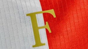 Cine a fost românul care a antrenat pe Feyenoord! De ce e clubul olandez cel mai puternic în acest secol. SPECIAL