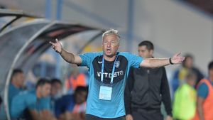 Probleme pentru Dan Petrescu! Un titular s-a accidentat și lipsește cu FCSB