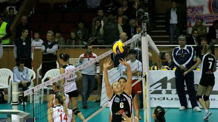 Frauke Dirickx și-a fracturat un deget