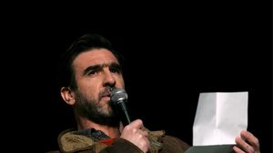 VIDEO / Eric "The King" Cantona, erou de film
