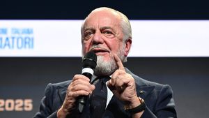 Controversatul milionar De Laurentiis, reacția momentului despre prietenul lui Giovanni Becali: „Din invidie! Nu e terminat”