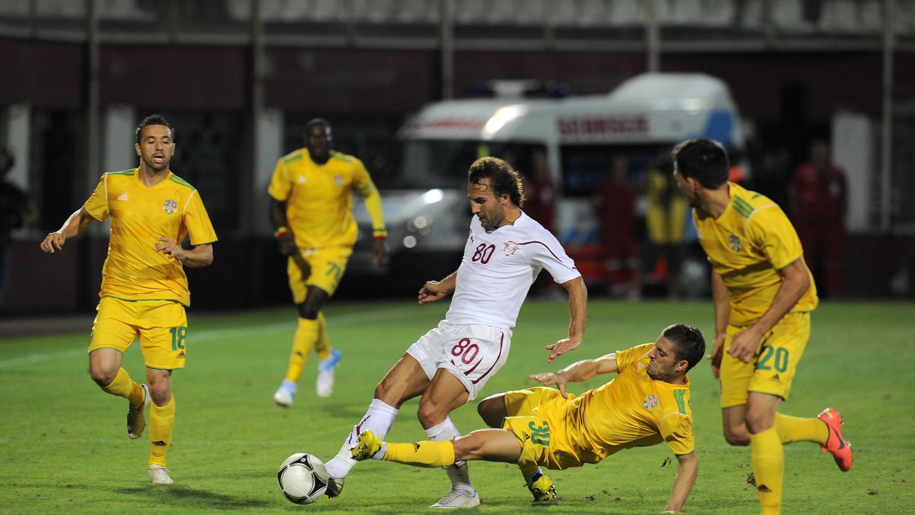 Lupta pentru MILIOANELE din Ligă se dă la ProTV!** "Dubla" Fenerbahce - Vaslui e LIVE pe ProTV și pe voyo.ro