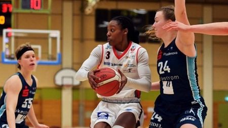 Baschetbalistele arădene se întâresc în lupta pentru titlu. Shereen Sutherland semnează cu FCC Baschet UAV Arad