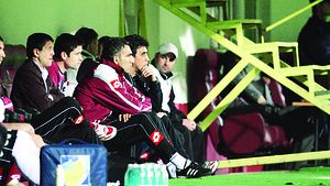 „Cupa UEFA sau plecați!"