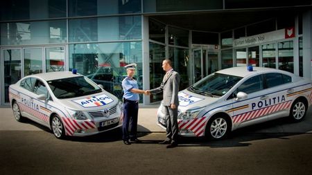 Toyota Avensis veghează asupra siguranței traficului pe Autostrada A2