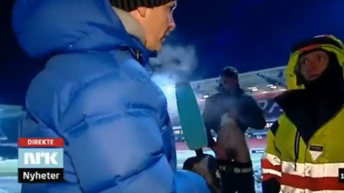 VIDEO** Cât teribilism! Un fan și-a scos pantalonii în direct! Afară erau -16 grade! "Cred că mama lui e mândră"