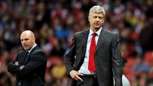 Un manager din Premier League, nevoit să-și angajeze bodyguard!** "Am fost sfătuit că ar fi în interesul meu" Fanii au vrut să-i ceară socoteală