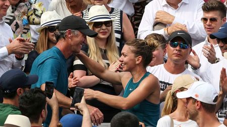 Ce mesaj i-a trimis Simona Halep lui Darren Cahill după despărțirea bruscă de Amanda Anisimova! Australianul trăiește un calvar încă de pe vremea când colabora cu românca