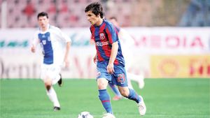 A fost concediat de Gigi** și acum negociază cu Milan și Fiorentina