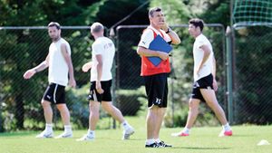 Becali bagă iar vrajbă la Rapid!** A făcut publică o discuție pe care a avut-o cu George Copos depre Sabău! Vine Șumudică?