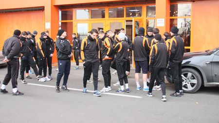FOTO - Ceahlăul s-a reunit astăzi. Antrenorul Costel Ilie și-a alergat jucătorii pe străzi