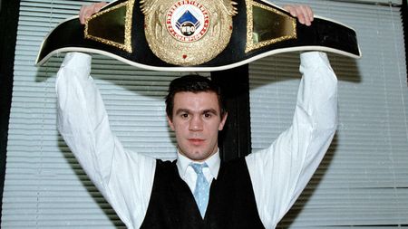 Cum a fugit Mihai Leu din România. A ajuns la hoții români din Paris: „O să te strici de tot cu noi”