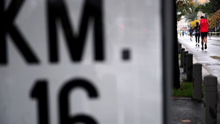 Femeia care a dispărut în timp ce participa la un maraton în Munții Retezat a fost găsită