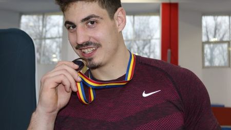 Alin Firfirică s-a calificat la Jocurile Olimpice. "Încă îmi tremură picioarele. Mi-am dorit atât de mult să fac baremul, încât nu reușeam să mă odihnesc bine noaptea!" Câți sportivi numără în prezent delegația României pentru Tokyo 2020