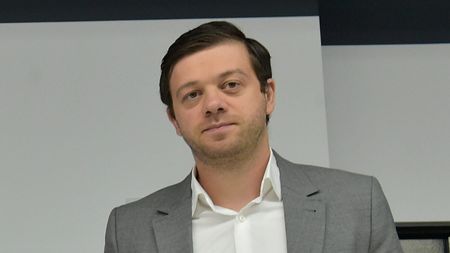 Angelescu, anunțul momentului despre controversatul caz de la Rapid: „FALS! Nu poate să plece liber!”
