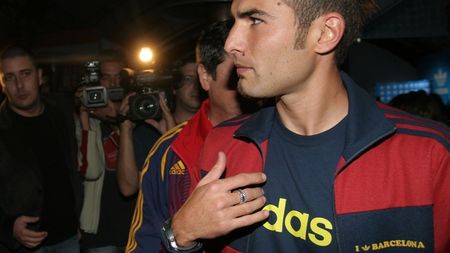 "Mutu trebuia să plece și să vină a doua zi,** să-l plesnească pe ospătar! Ce căuta la 5 în oraș?"