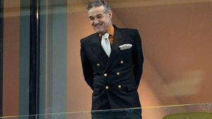 Jucător de națională, ignorat de Steaua!** Echipa din Ghencea nu-și recunoaște "copilul", iar acum refuză să-i plătească "pensia alimentară"