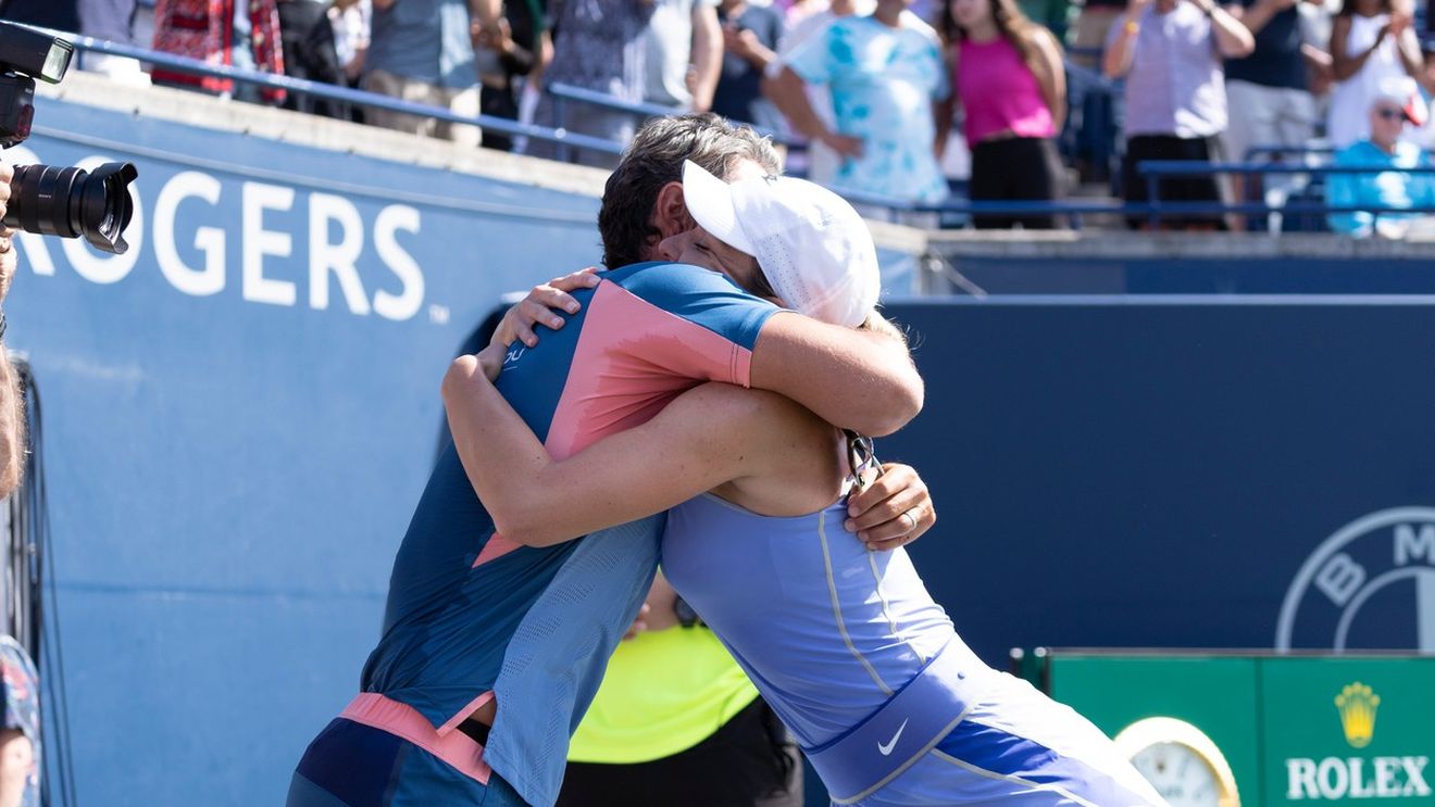 Emoționant! Cum au fost surprinși Simona Halep și Patrick Mouratoglou la Toronto, după primul titlu câștigat împreună | VIDEO