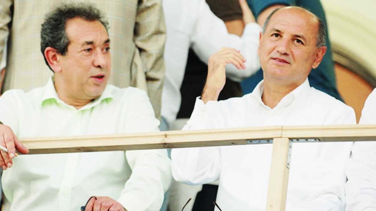 Amintiri din Epoca de Aur :)** FOTO Cadoul "comunist" primit de Nicolae Badea de la Copos