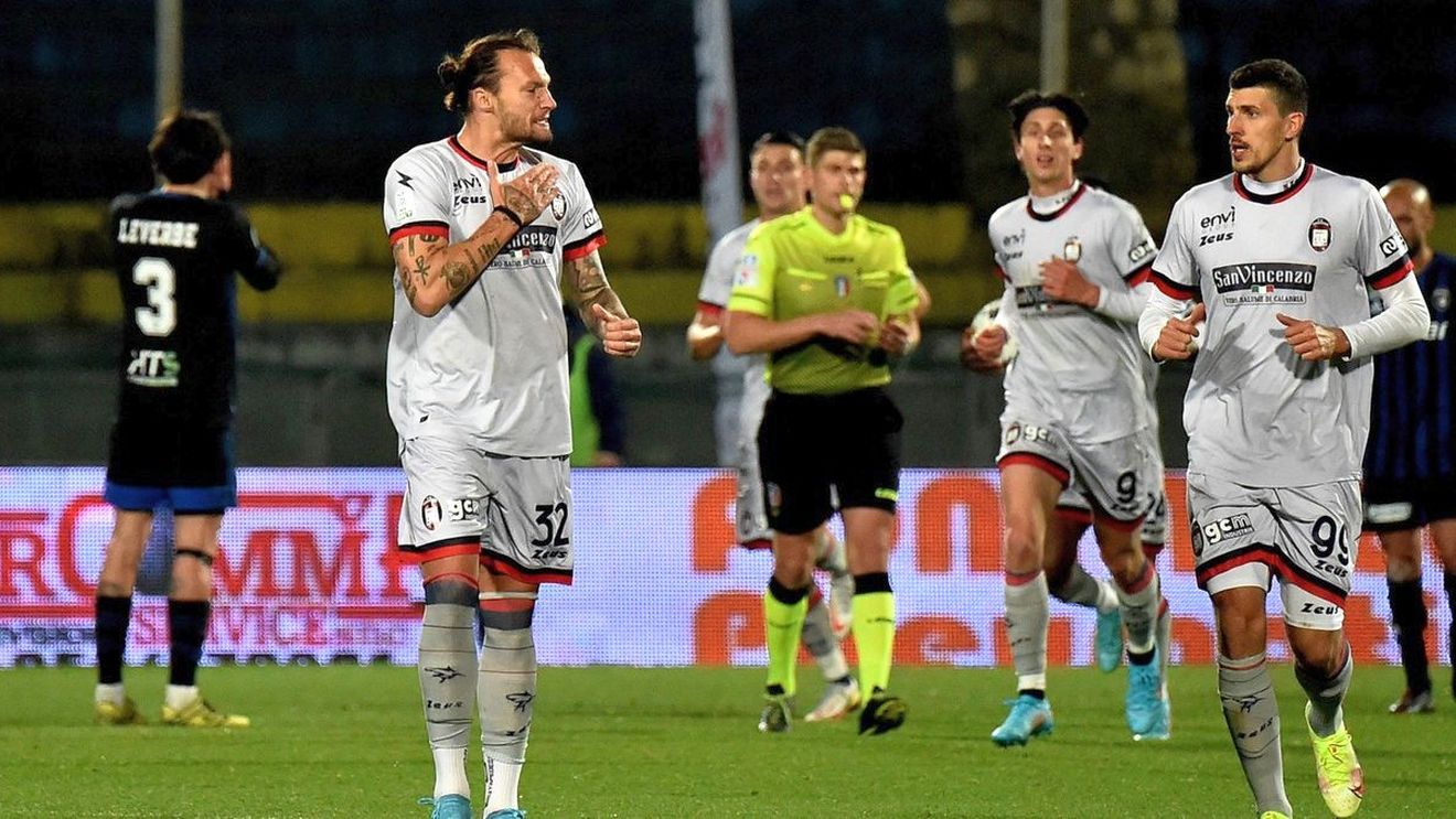 CFR Cluj a dat lovitura verii. A transferat un fost ospătar, ajuns între timp în naționala de seniori a României