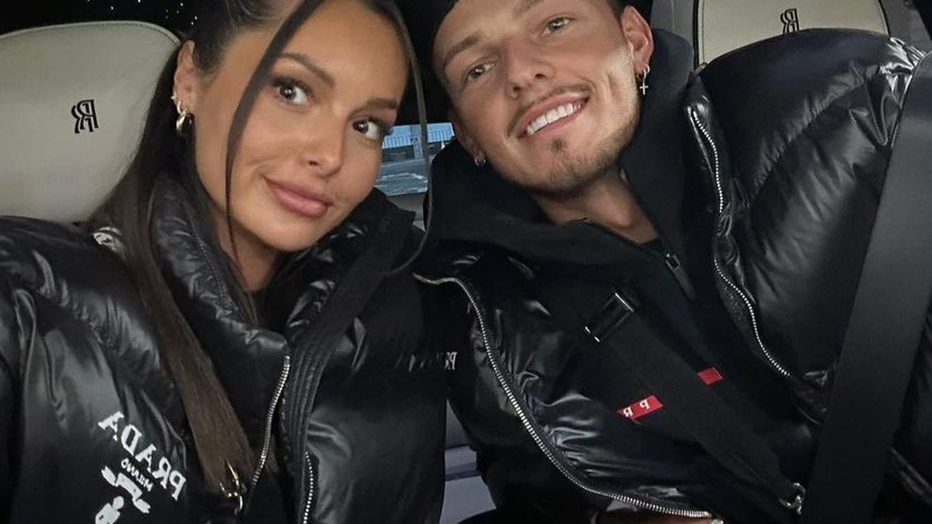 Povestea fotbalistului internațional cu cele mai multe tatuaje pe corp. Ce semnificație aparte au desenele lui Ben White, fundașul lui Arsenal